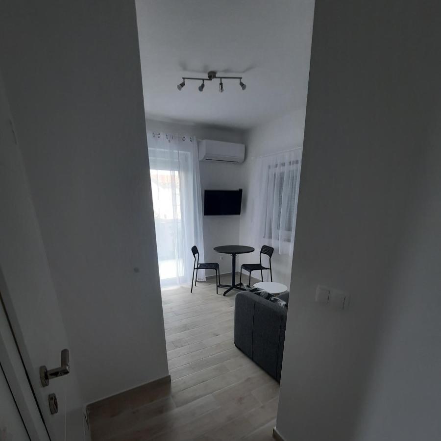 Apartments Matkovic ヴィル エクステリア 写真