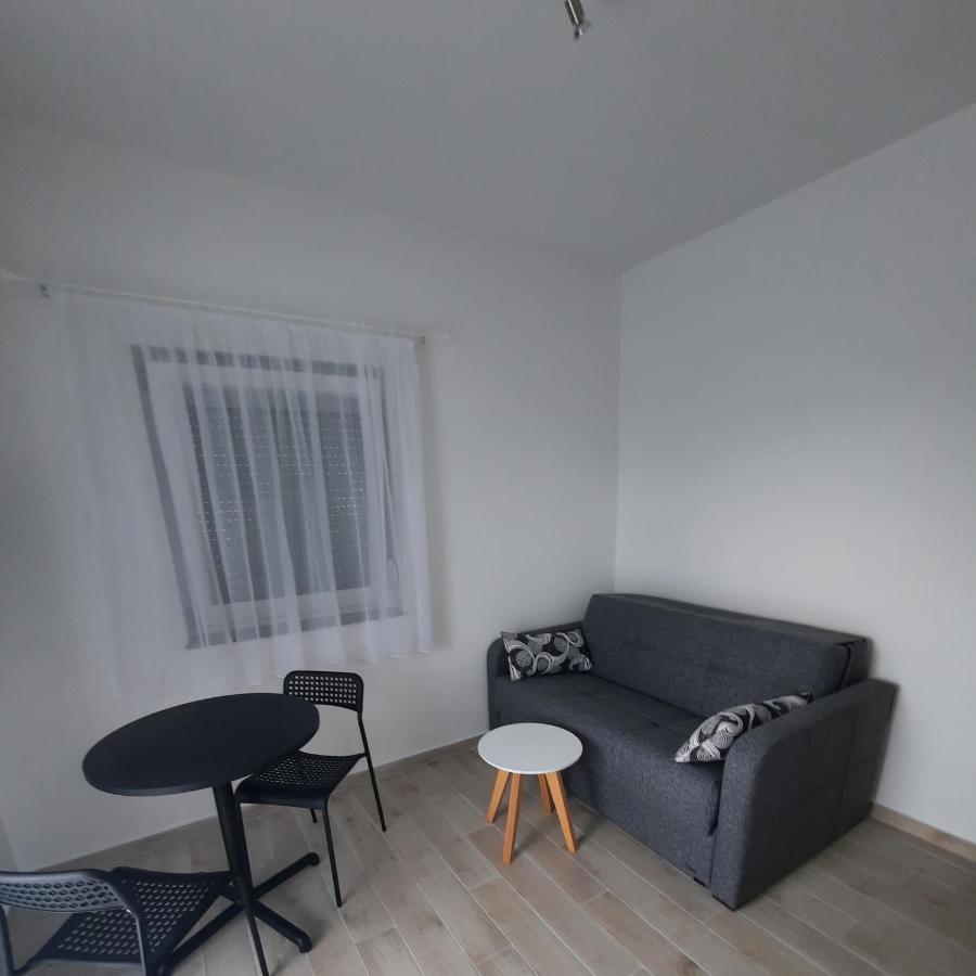 Apartments Matkovic ヴィル エクステリア 写真