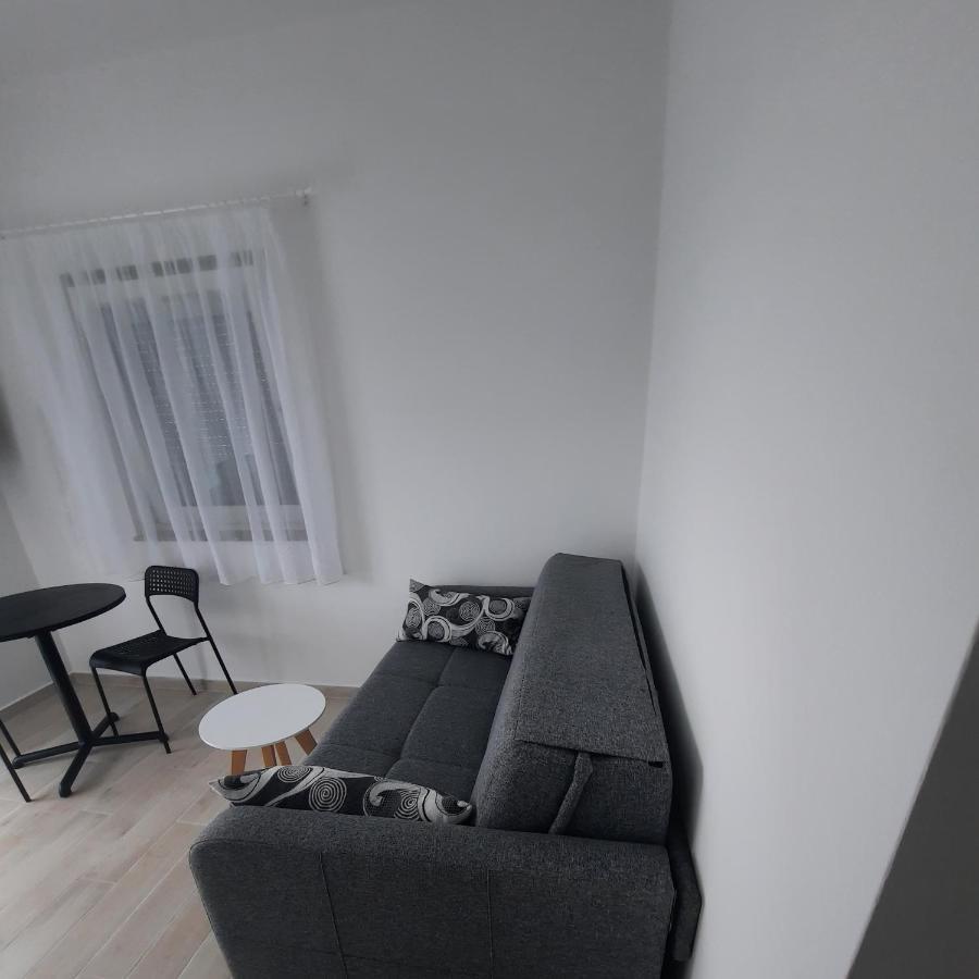 Apartments Matkovic ヴィル エクステリア 写真