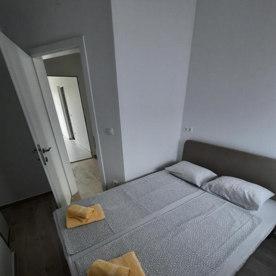 Apartments Matkovic ヴィル エクステリア 写真