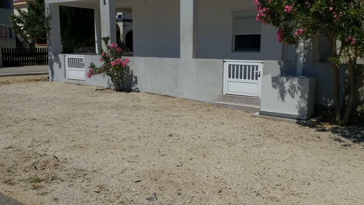 Apartments Matkovic ヴィル エクステリア 写真